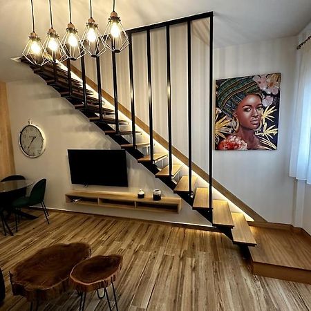 Ethra Suite 1 Волос Екстериор снимка