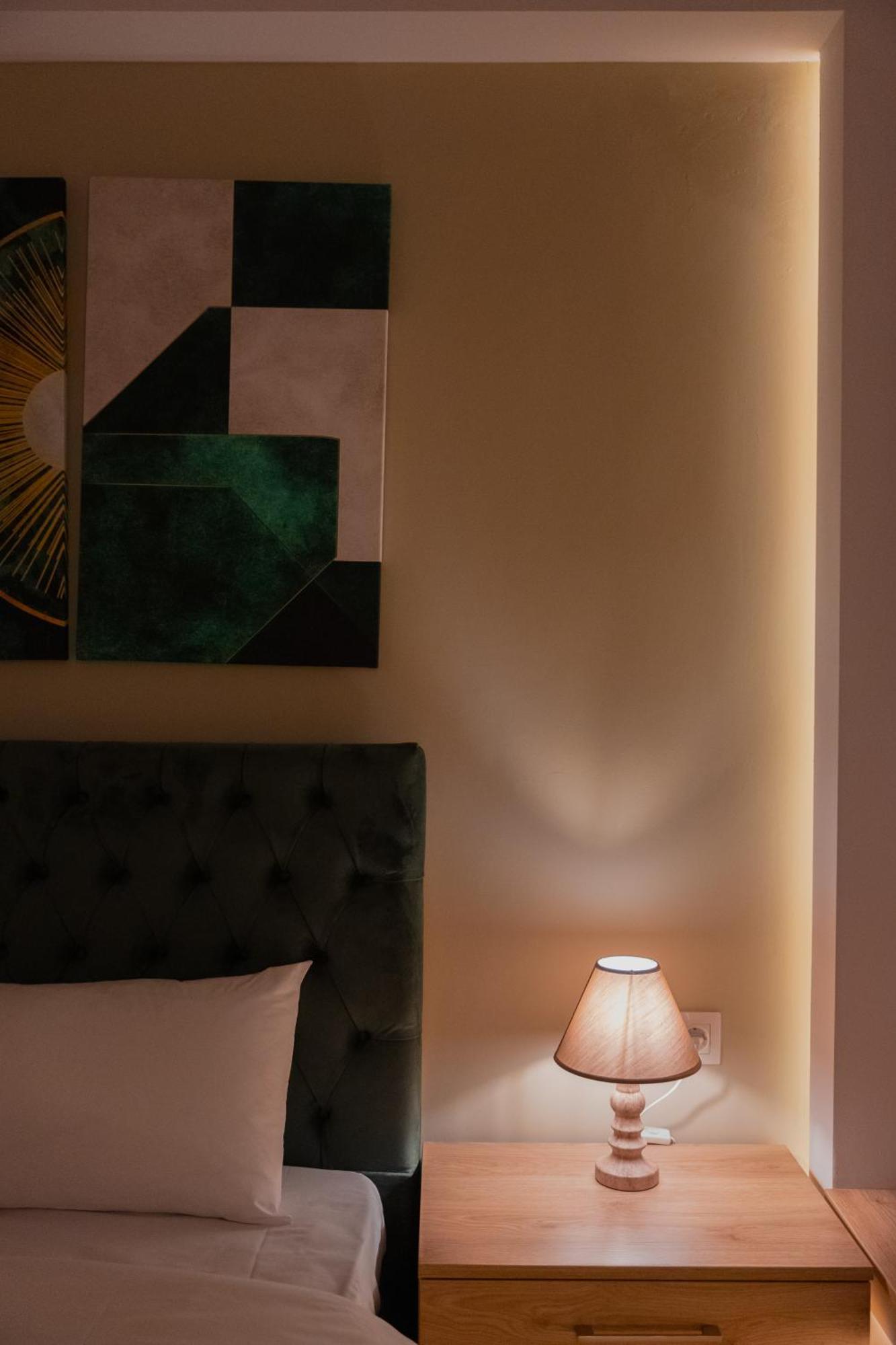 Ethra Suite 1 Волос Екстериор снимка